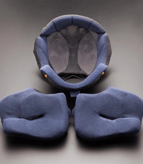 ARAI QUANTIC FULL FACE HELMET FACE RED 5 ARAI QUANTIC FULL FACE HELMET FACE RED - Image 3